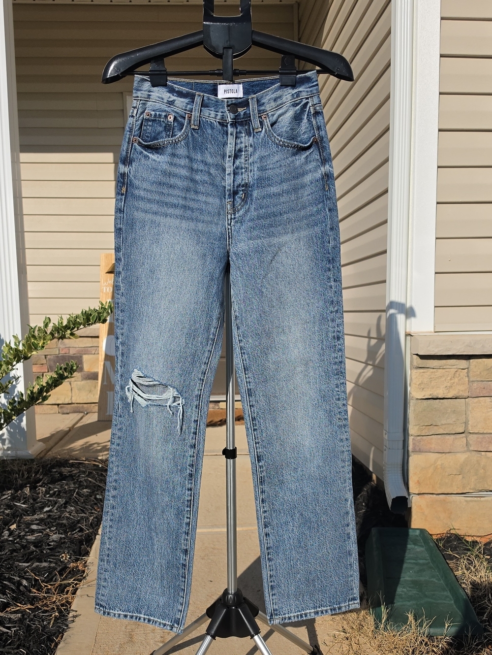 Pistola Women's Cassie Super High-Rise Straight-Leg Jeans Size 27 New With Tags